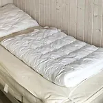 6 Person In *