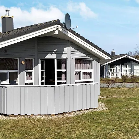 Сasa de vacaciones 6 Person In *