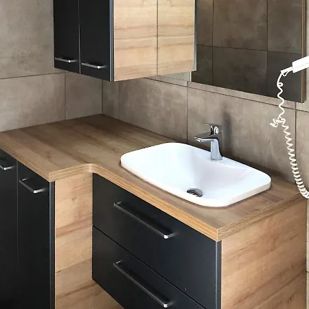 Сasa de vacaciones 6 Person In *